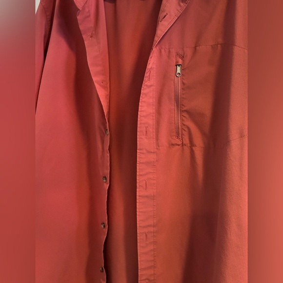 Desert Dunes Men's Casual Button Down Shirt in Coral Size Large - Picture 3 of 7